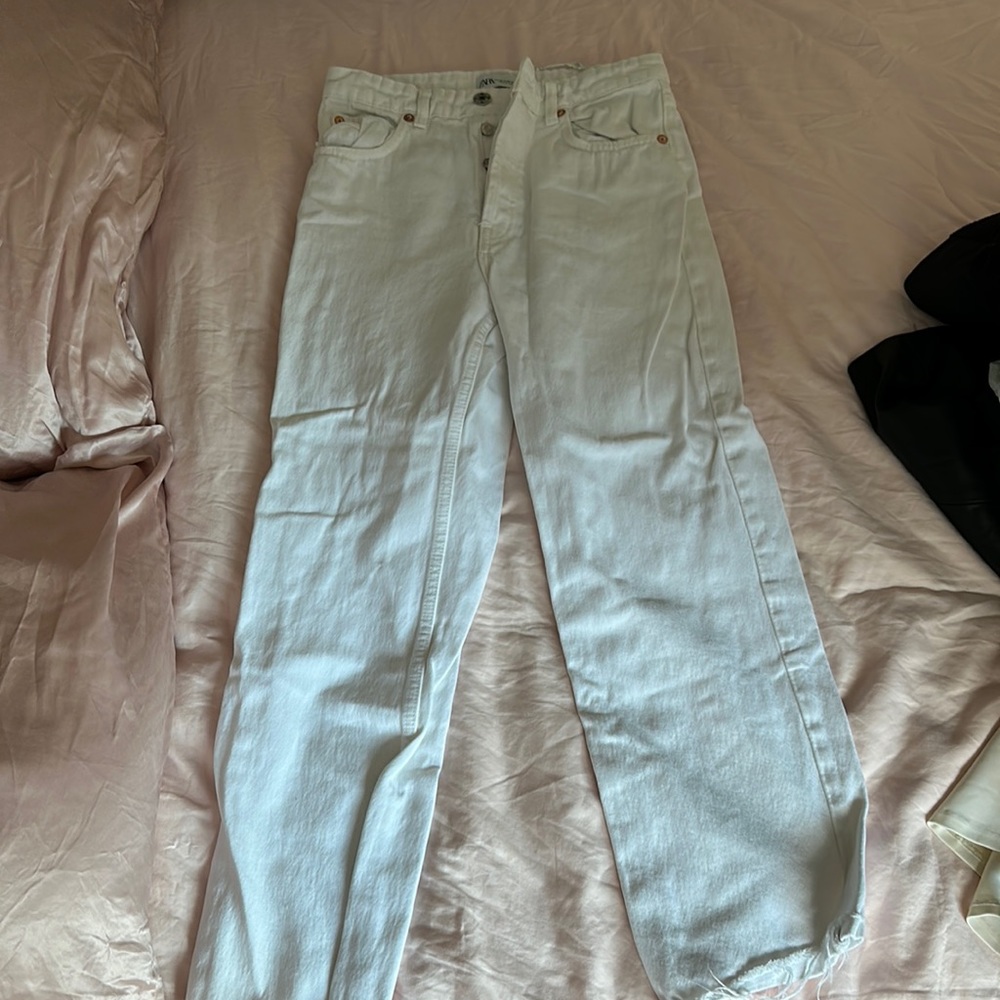 Zara size 6 white boyfriend baggy jean